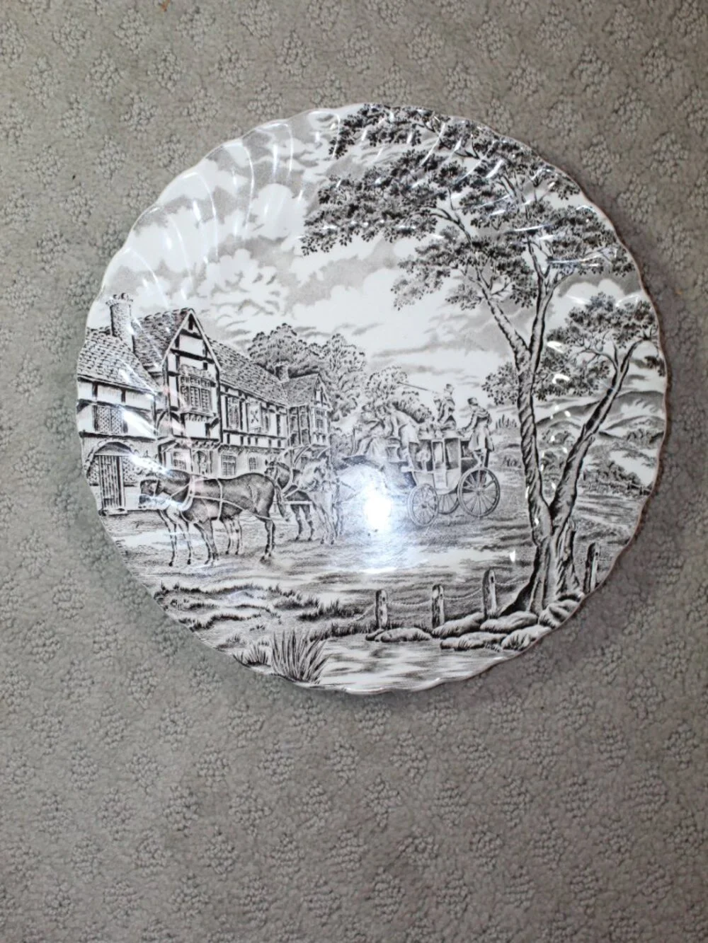 Set of 3 Vintage Royal Mail Brown White Plates Dinner  9.75